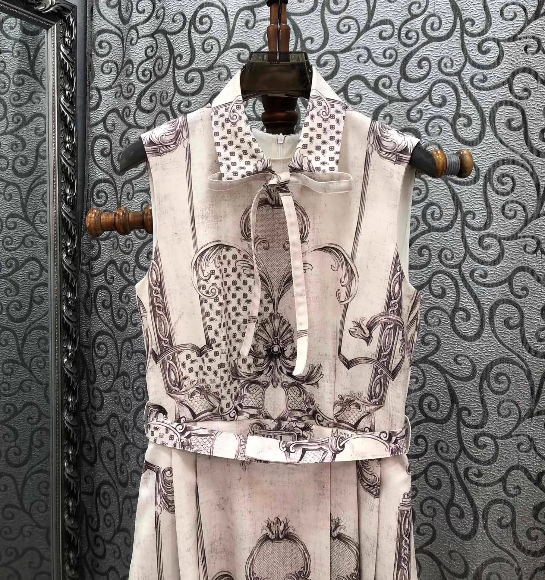 New Arrival Dress 2026 Spring Summer Fashion Lady Detachable Collar Vintage Prints Belt Deco Sleeveless Mid-Calf Dress Vestidos