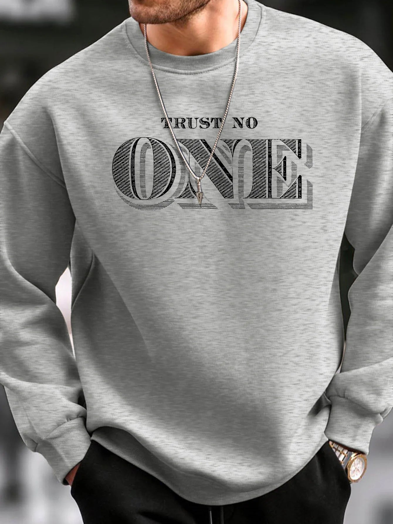 Men's fall/winter fashionable casual relaxed style Trust No One printed hoodie long sleeves suitable for wearing in cold weather