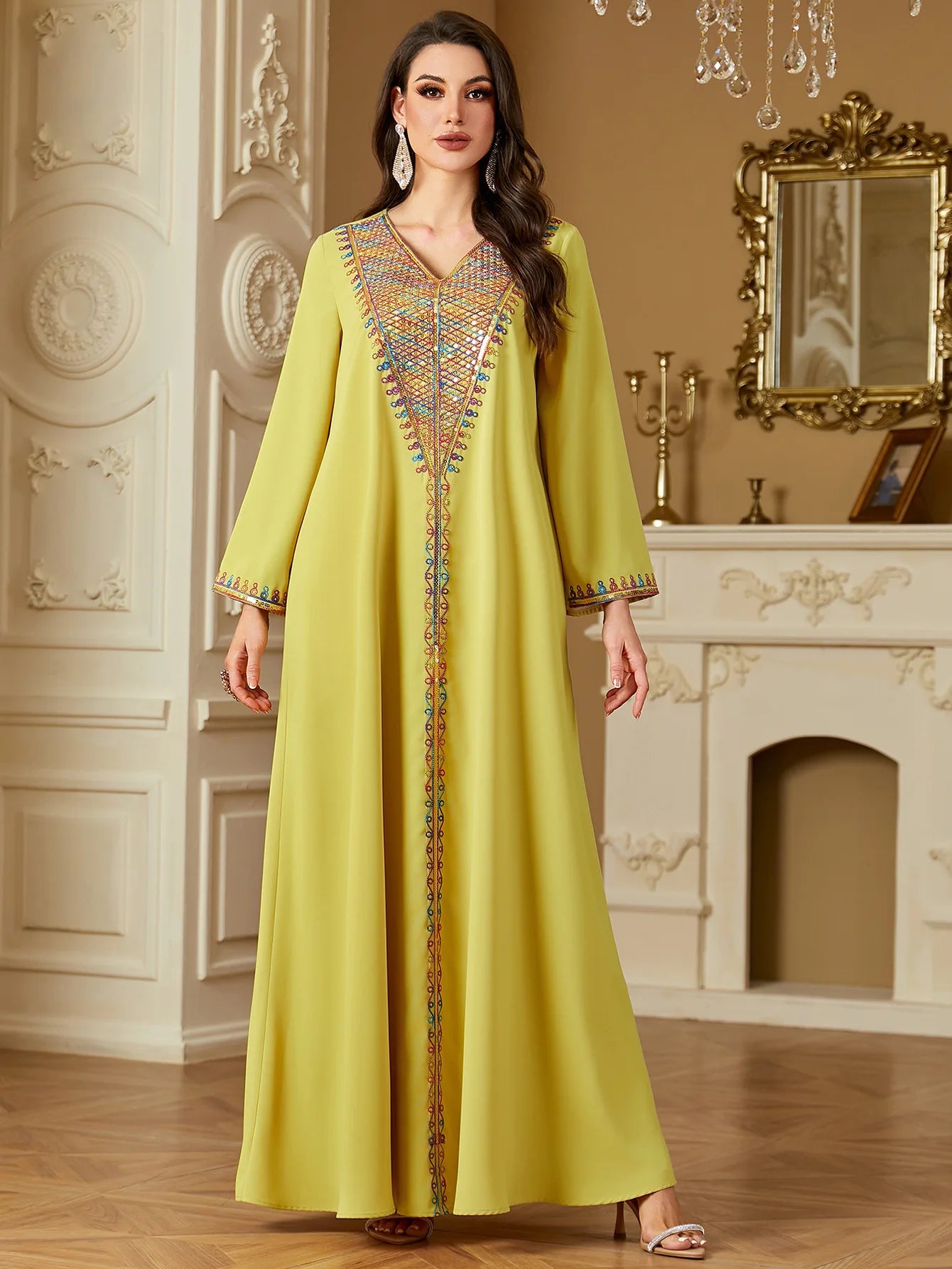 Muslim Elegant Dresses Women's Embroidery Long Sleeve Evening Dress Abayas Morocco Sequins V-neck Kaftan Eid Ramadan Party Robe