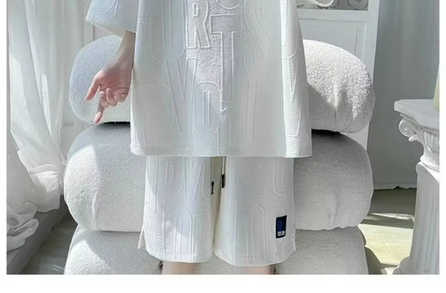 Fashion Suit Male Handsome Set With Loose Casual Sports Jacquard Short-sleeved Shorts Two-piece Set 2025 Spring And Summer