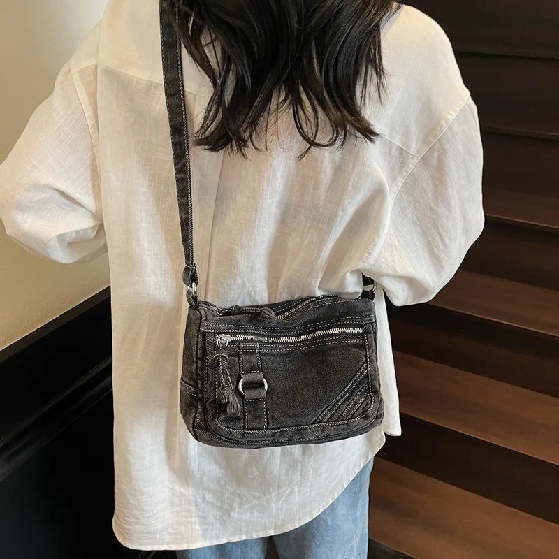 Retro washed denim crossbody bag, simple artistic and casual, multi pocket single shoulder small square bag